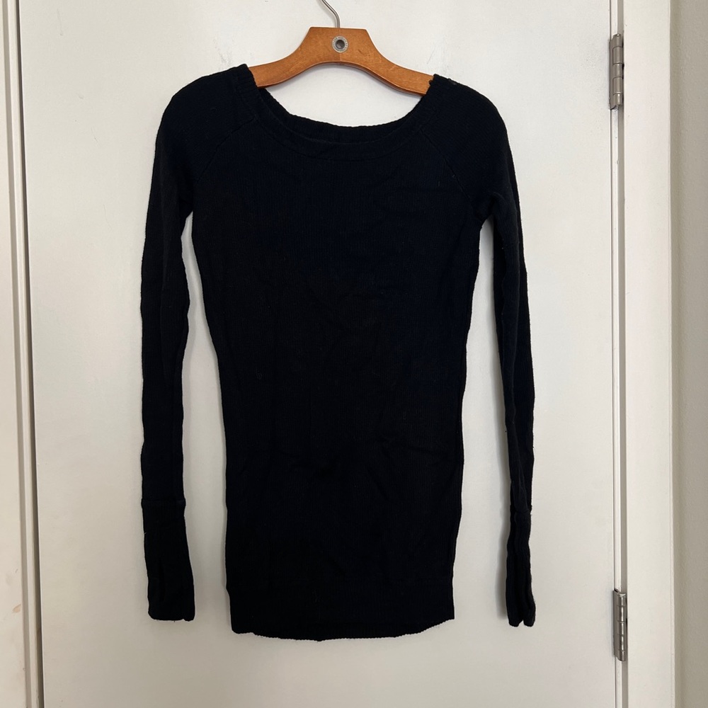 Lululemon | Black Sweater